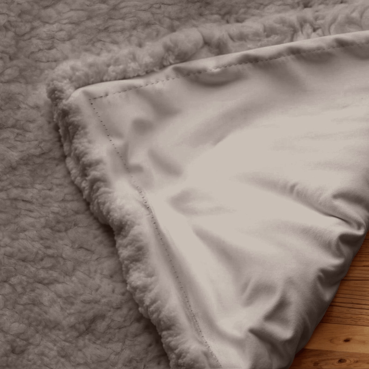 Mörkläggande Teddy Gardin - Taupe